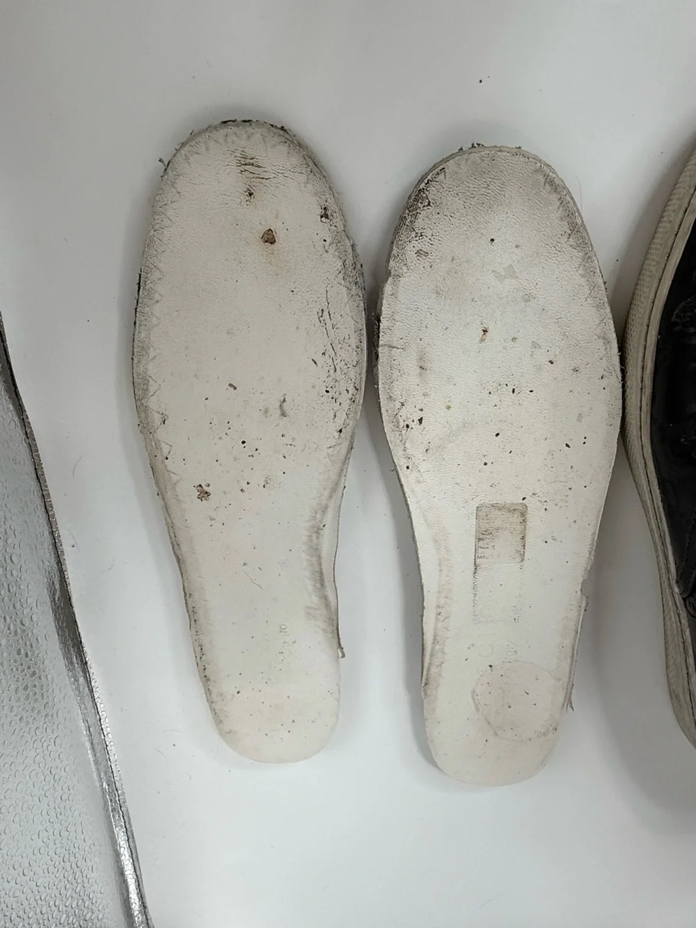 Gucci Men's GG Embossed black Leather Slip-On Sneakers loafers size 5